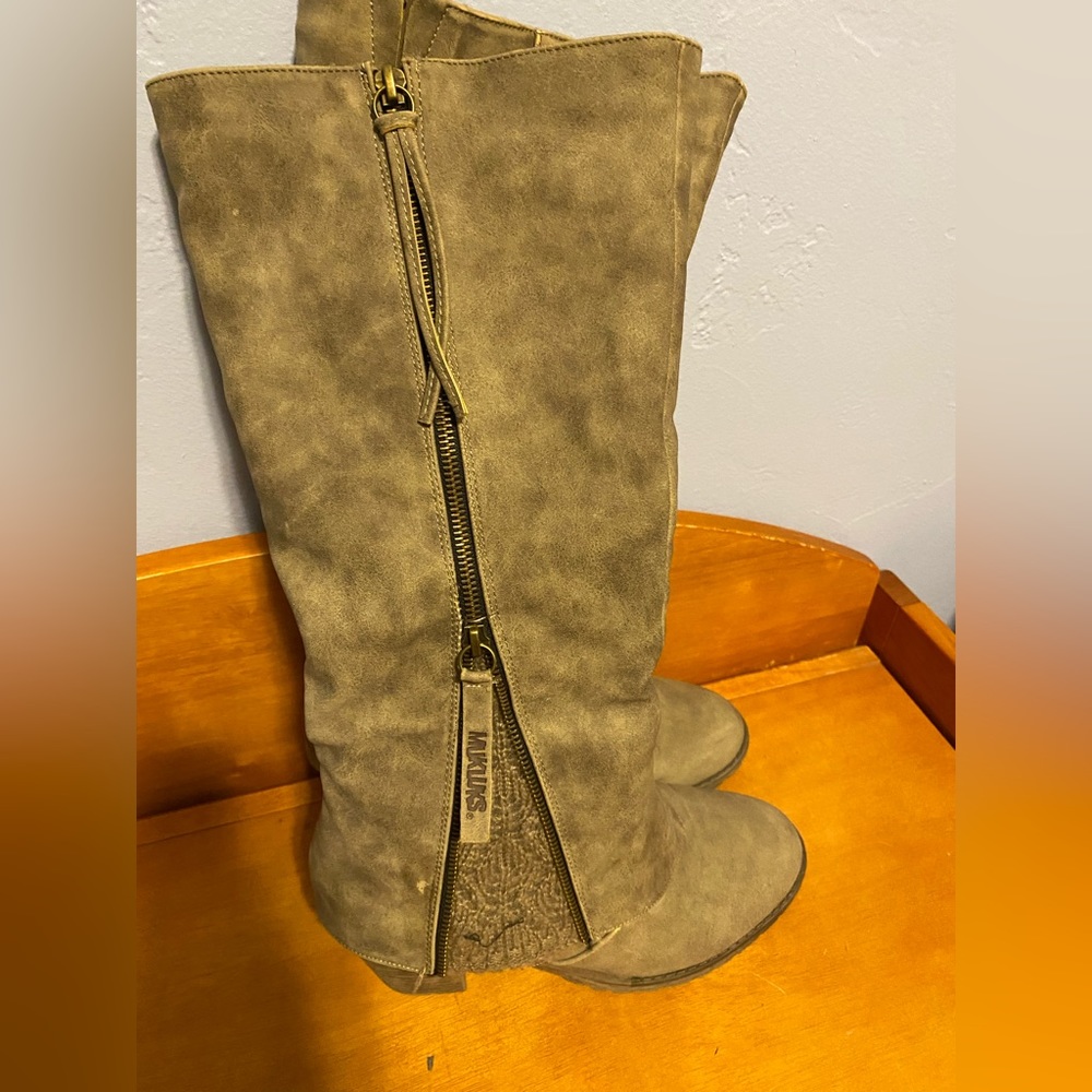 Mukluk knee high winter boots